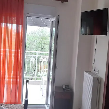 Hotell Kastri 3*
