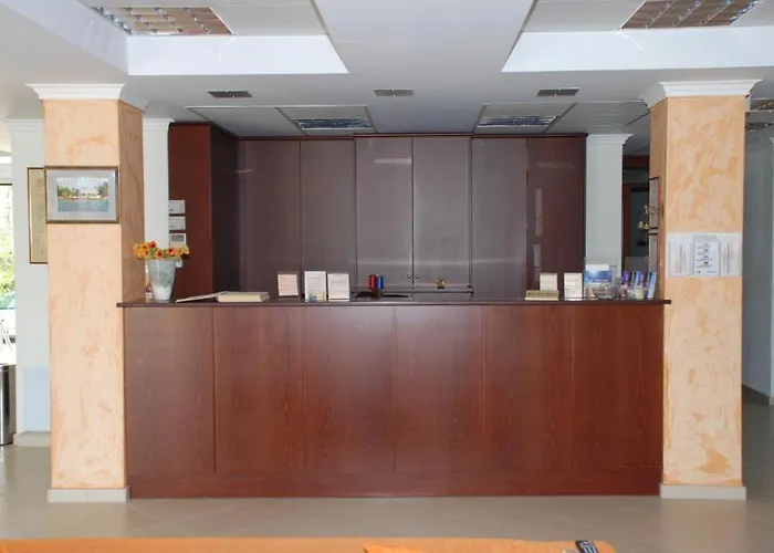 Ξενοδοχείο Kastri Néa Meságkala