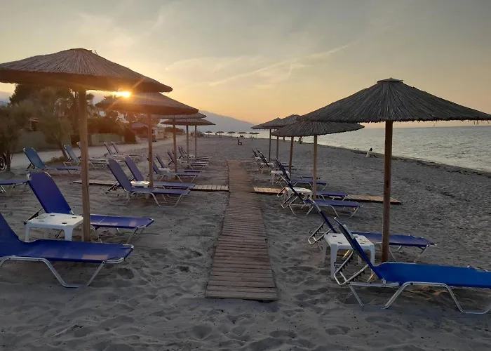 Kastri Hotel Nea Mesagkala